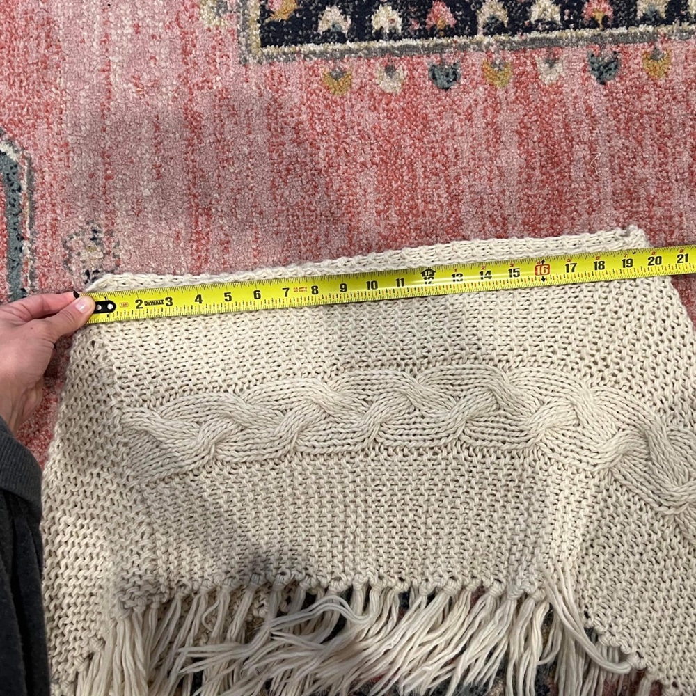 Vintage handmade poncho - Picture 7 of 8